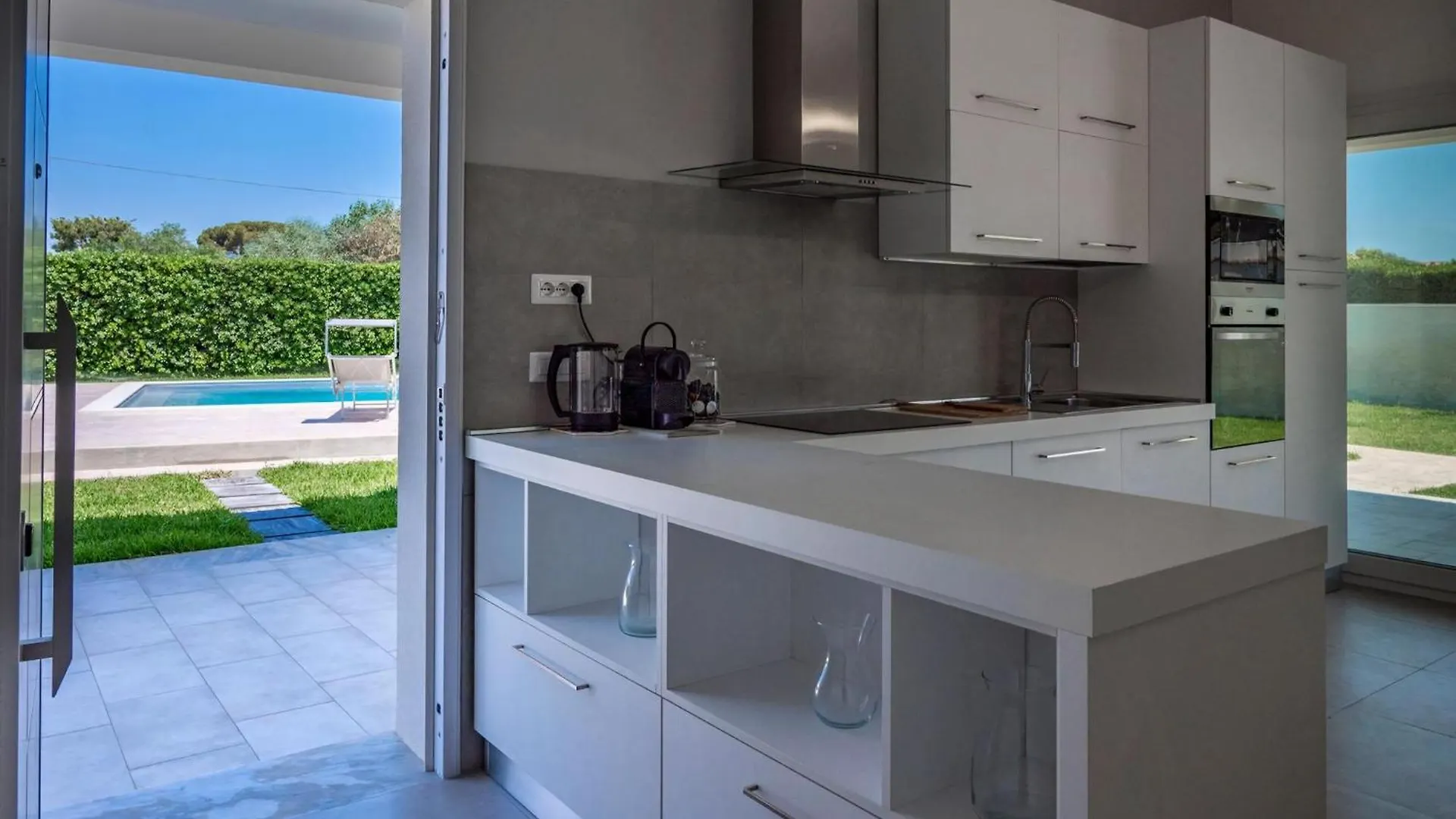 Ferienhaus Fuer 10 Personen An Der Kueste Siziliens Fontane Bianche Holiday home